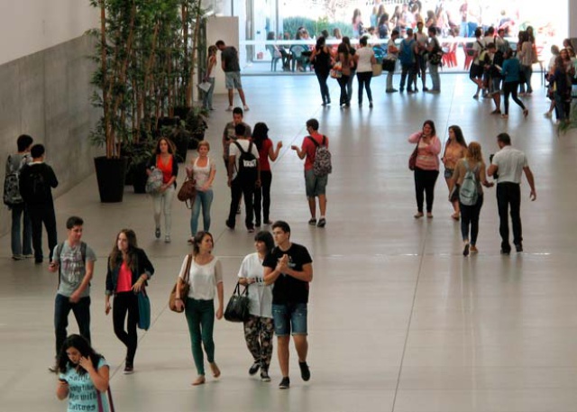 La campaña Los Buenos Tratos, Premio Meridiana 2015 del Instituto Andaluz de la Mujer por promover valores de igualdad entre personas jóvenes