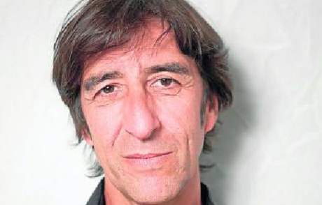 El poeta Benjamín Prado inaugurará mañana en Málaga la décima edición del ciclo ‘Poesía en el Picasso’