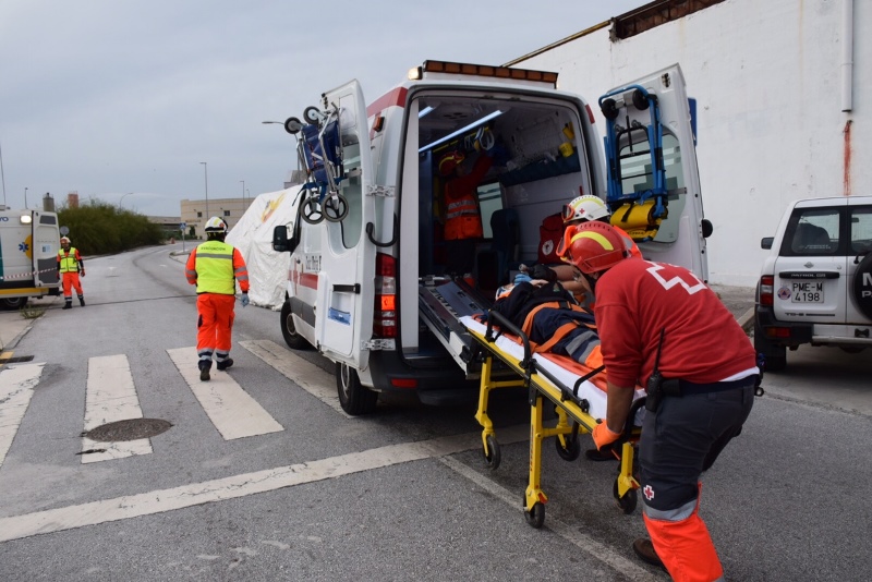 Un total de 160 efectivos participan en un simulacro de emergencia por accidentes con sustancias peligrosas en Málaga