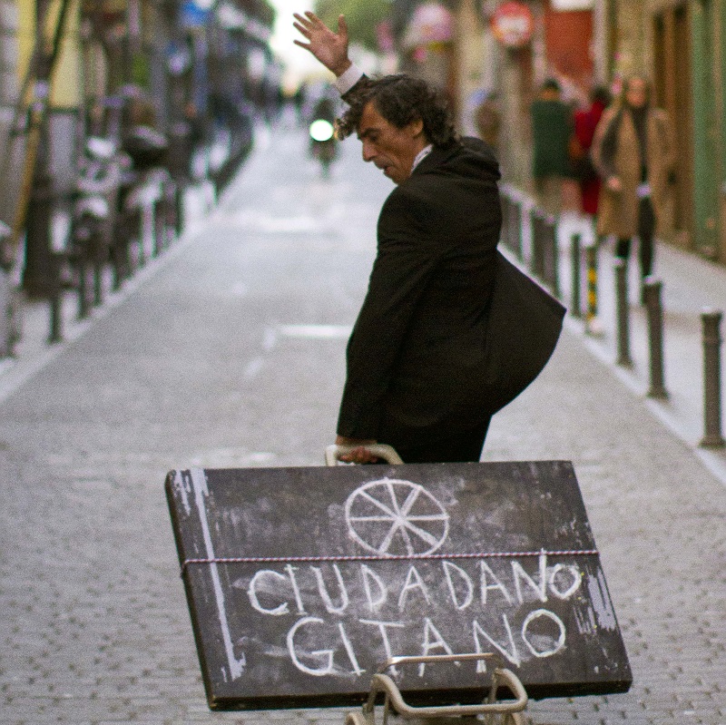 TOMASITO llega a la Cochera de Málaga con "Ciudadano Gitano"