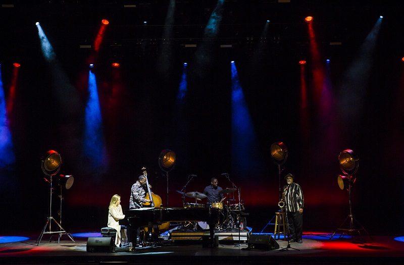 ESPECIAL DIANA KRALL STARLITE 2019 ESPECIAL DIANA KRALL STARLITE 2019