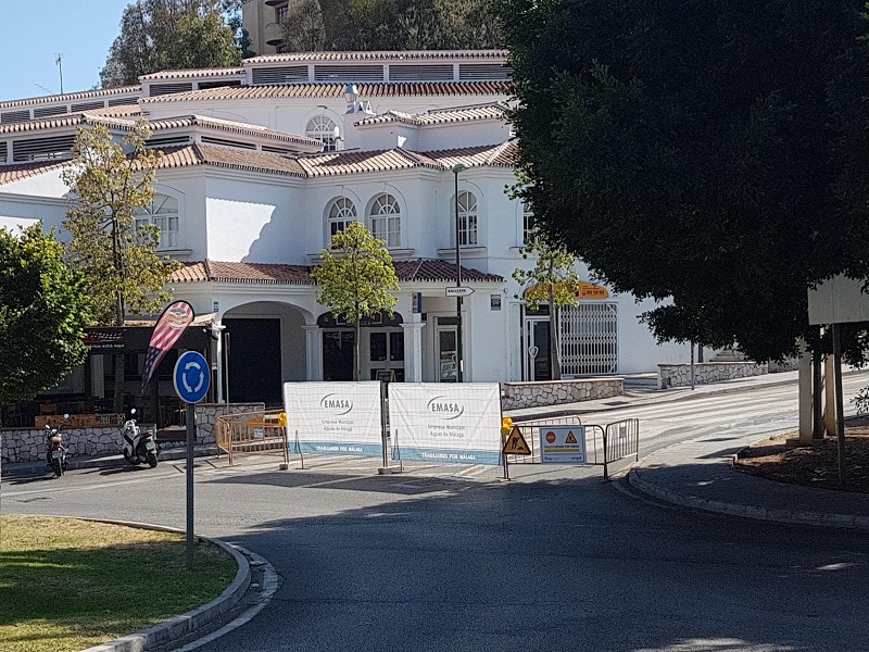 Continuan las obras de separación de redes en Cerrado de Calderón Continuan las obras de separación de redes en Cerrado de Calderón