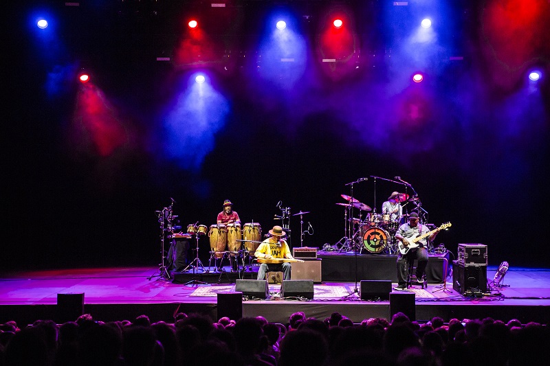 BEN HARPER & THE INNOCENT CRIMINALS ESPECIAL STARLITE 2019 BEN HARPER & THE INNOCENT CRIMINALS ESPECIAL STARLITE 2019
