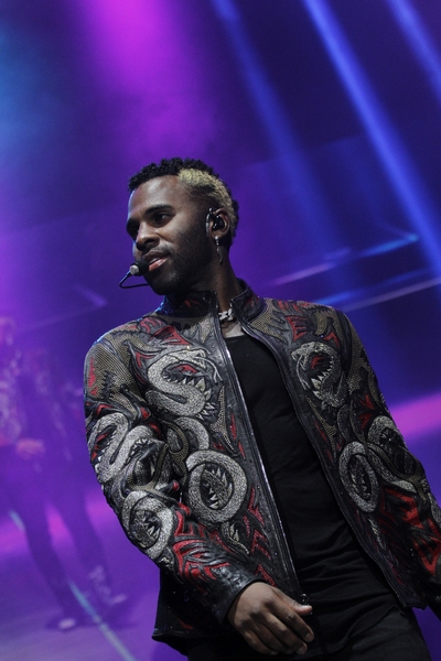 ESPECIAL JASON DERULO EN EL 19º SOLD OUT DEL FESTIVAL STARLITE 2019 ESPECIAL JASON DERULO EN EL 19º SOLD OUT DEL FESTIVAL STARLITE 2019