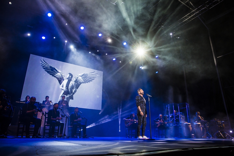 ESPECIAL MIGUEL POVEDA CELEBRA SUS 30 AÑOS DE CARRERA SOBRE EL ESCENARIO DE STARLITE ESPECIAL MIGUEL POVEDA CELEBRA SUS 30 AÑOS DE CARRERA SOBRE EL ESCENARIO DE STARLITE