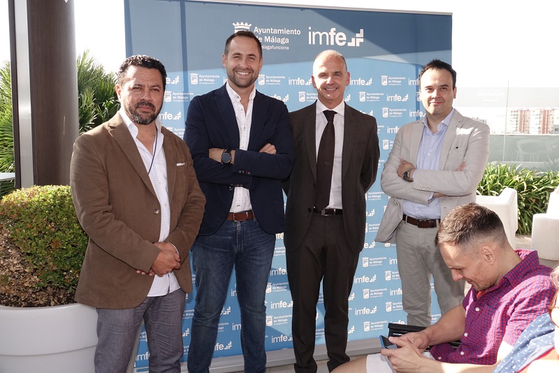 EL AYUNTAMIENTO DE MÁLAGA DESARROLLA UN FORO SECTORIAL SOBRE LA INDUSTRIA DE LA MODA Y SUS PROCESOS EL AYUNTAMIENTO DE MÁLAGA DESARROLLA UN FORO SECTORIAL SOBRE LA INDUSTRIA DE LA MODA Y SUS PROCESOS