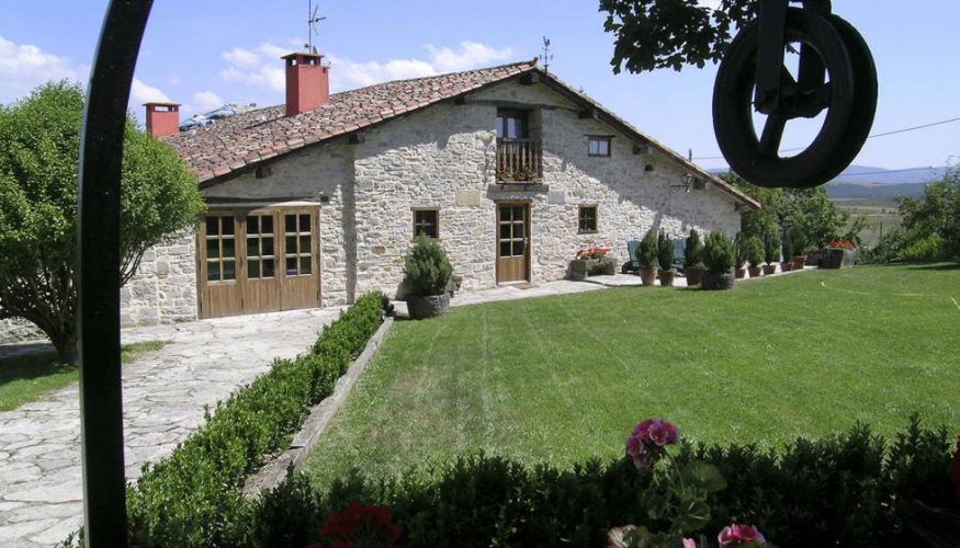 Casasrurarales.net plantea en la edición de FITUR de este año un reto que busca dar una vuelta al cliente tradicional de las casas rurales en España