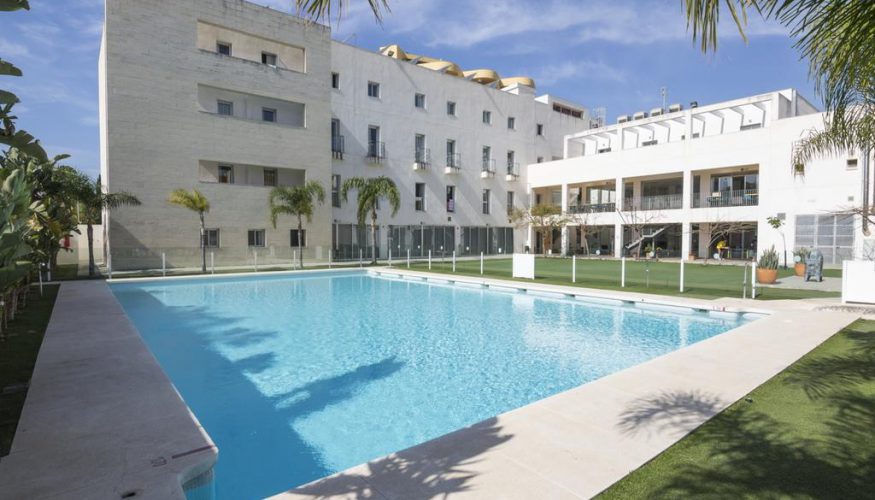 El Albergue Inturjoven de Torremolinos albergará a un centenar de personas sin hogar