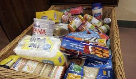 Educación ofrece tres comidas diarias a 5.100 escolares malagueños en riesgo de exclusión social