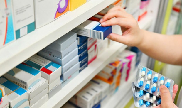 El Colegio de Farmacéuticos, "indignado" por que no se considere a sus profesionales grupos de riesgo