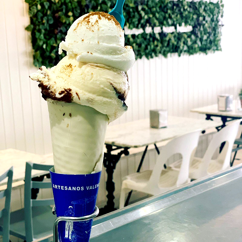 DISFRUTAR DE UN HELADO EN MÁLAGA HOY ES POSIBLE GRACIAS A HELADOS CREMADES 50 AÑOS SABOREANDO CON EL MEJOR GUSTO DISFRUTAR DE UN HELADO EN MÁLAGA HOY ES POSIBLE GRACIAS A HELADOS CREMADES 50 AÑOS SABOREANDO CON EL MEJOR GUSTO