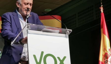 VOX Málaga desea una pronta recuperación a Francisco de la Torre