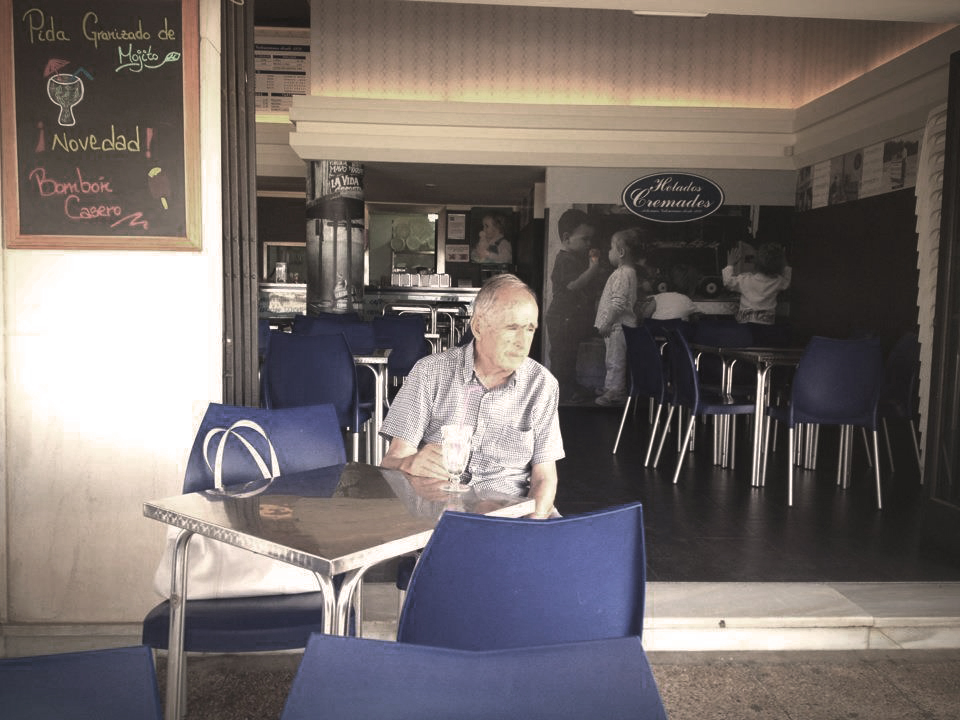 DISFRUTAR DE UN HELADO EN MÁLAGA HOY ES POSIBLE GRACIAS A HELADOS CREMADES 50 AÑOS SABOREANDO CON EL MEJOR GUSTO DISFRUTAR DE UN HELADO EN MÁLAGA HOY ES POSIBLE GRACIAS A HELADOS CREMADES 50 AÑOS SABOREANDO CON EL MEJOR GUSTO