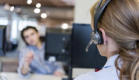 Los servicios telefónicos centralizados del Ayuntamiento desbordados atienden más de 39.000 llamadas