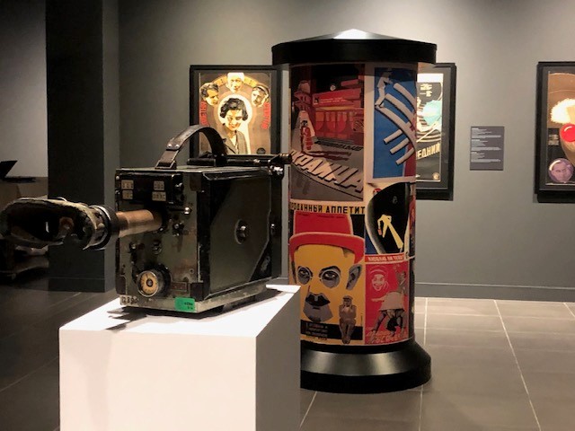 LA COLECCIÓN DEL MUSEO RUSO DE MÁLAGA REABRE AL PÚBLICO CON DOS EXPOSICIONES INÉDITAS DEDICADAS AL CINE MUDO EN RUSIA Y AL DIRECTOR ANDRÈI TARKOVSKY LA COLECCIÓN DEL MUSEO RUSO DE MÁLAGA REABRE AL PÚBLICO CON DOS EXPOSICIONES INÉDITAS DEDICADAS AL CINE MUDO EN RUSIA Y AL DIRECTOR ANDRÈI TARKOVSKY
