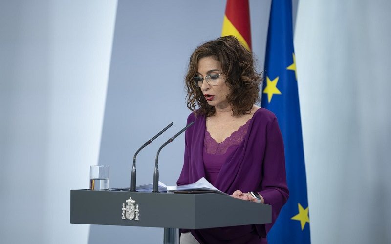 La ministra de Hacienda Montero, tras las quejas de Andalucía, Valencia y Madrid por cambio de fase, pide no trasladar falsos agravios