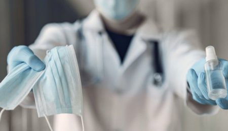 El uso de mascarillas seguirá siendo obligatorio aún tras terminar el estado de alarma