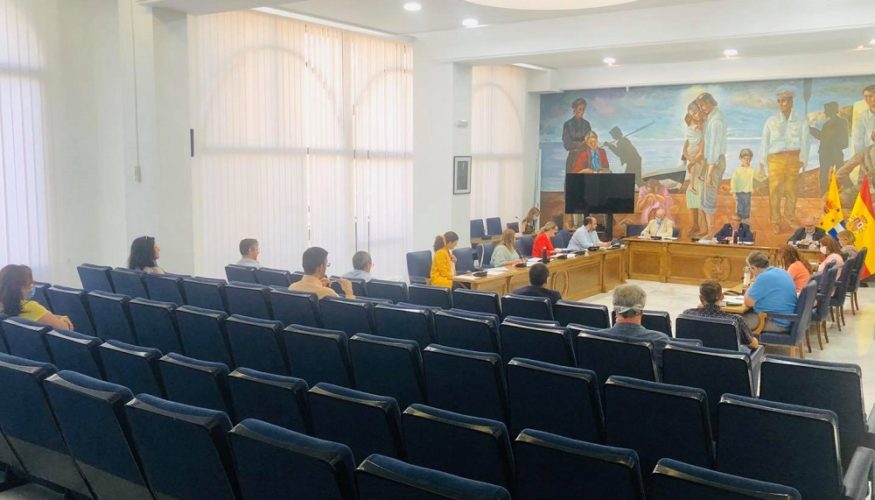 La localidad malagueña del Rincón de la Victoria suspende las Ferias de verano y procesiones de la Virgen del Carmen tras la celebración de la Comisión Técnica Reactiva