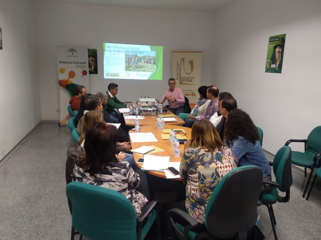 ASOCIACIÓN MONTAÑA Y DESARROLLO, 18 AÑOS IMPULSANDO EL MUNDO RURAL ASOCIACIÓN MONTAÑA Y DESARROLLO, 18 AÑOS IMPULSANDO EL MUNDO RURAL