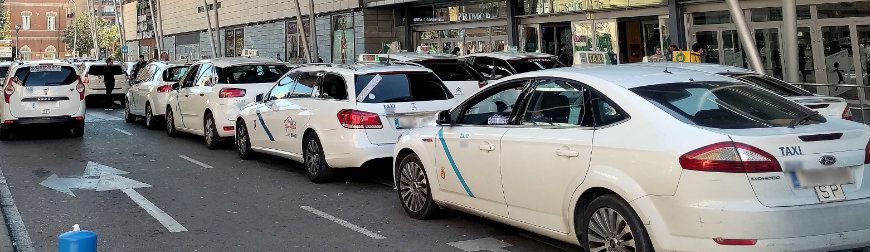 SE POSPONE A SEPTIEMBRE EL EXAMEN PARA OBTENER EL CERTIFICADO MUNICIPAL DE CONDUCTOR DE TAXI EN MÁLAGA