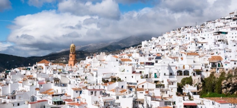 La Junta de Andalucía respalda el proyecto del centro de Salud malagueño de Cómpeta junto al aparcamiento