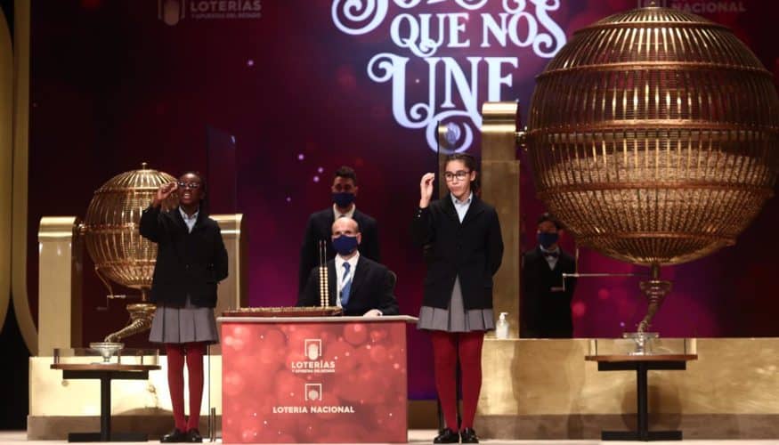 El 86.986, agraciado con el primer quinto premio, se deja notar en la provincia de Málaga