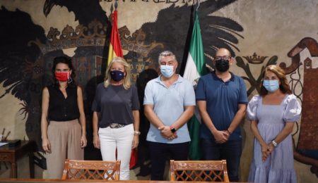 Marbella renueva convenios con Cruz Roja y Afimar para contribuir al mantenimiento de su labor social