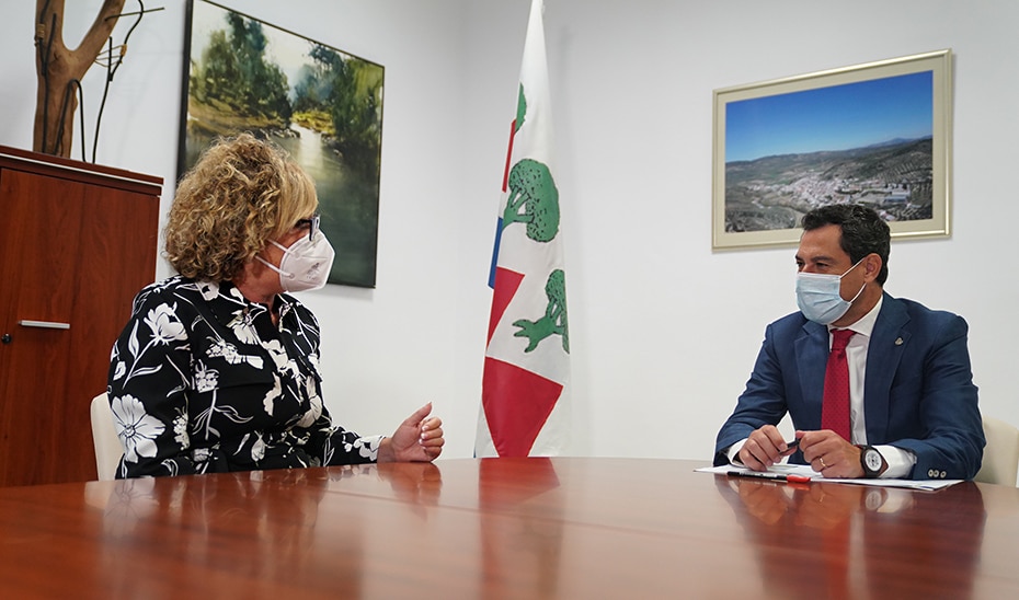 Moreno elogia la reconversión de cooperativas andaluzas en industria 4.0 para abrir nuevos mercados al aceite de oliva