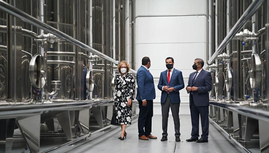 Moreno elogia la reconversión de cooperativas andaluzas en industria 4.0 para abrir nuevos mercados al aceite de oliva