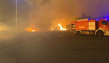 El 112 contabiliza 1.004 personas desalojadas por el incendio de Sierra Bermeja, Málaga