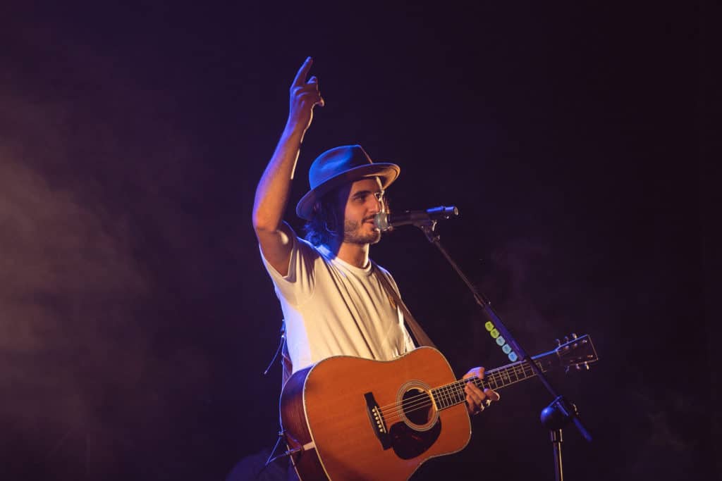 La energía arrolladora de Morat revoluciona Starlite Catalana Occidente