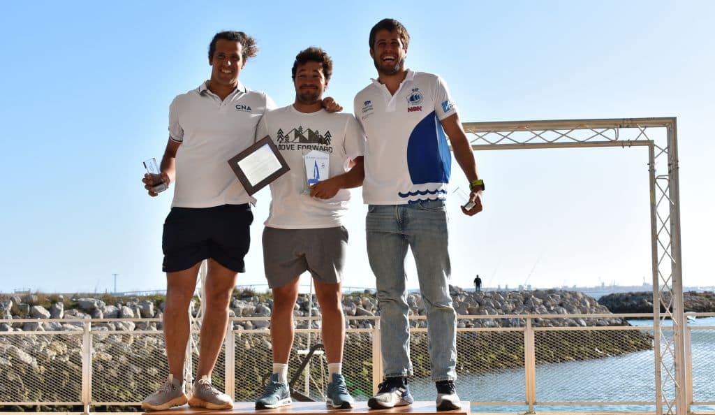 Pilar Lamadrid, Ángel Granda e Ignacio Baltasar, ganan las Copas de España de iQFOil en la Semana Olímpica Andaluza