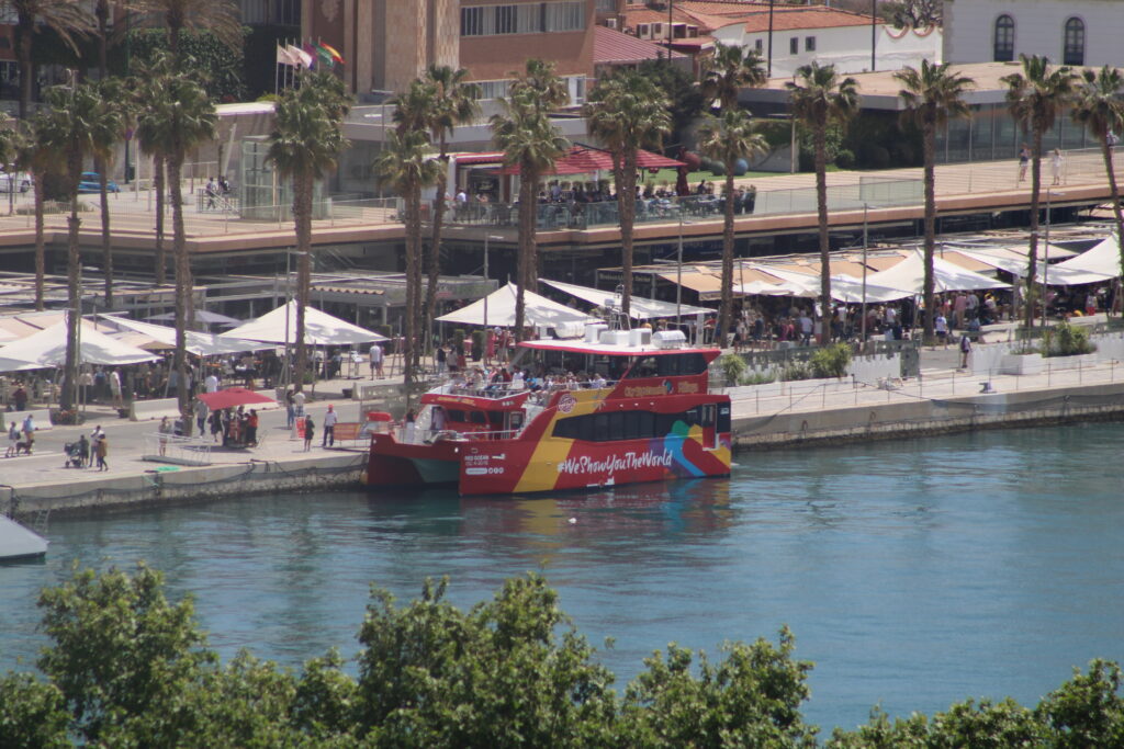 El Ayuntamiento de Málaga lleva a cabo acciones destinadas a los mercados británico y portugués El Ayuntamiento de Málaga lleva a cabo acciones destinadas a los mercados británico y portugués