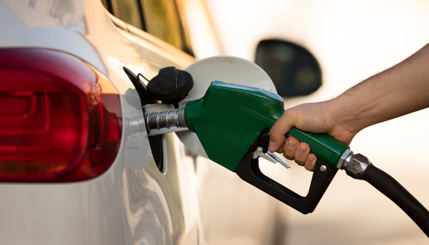 El precio de la gasolina y el diesel sigue desbocado