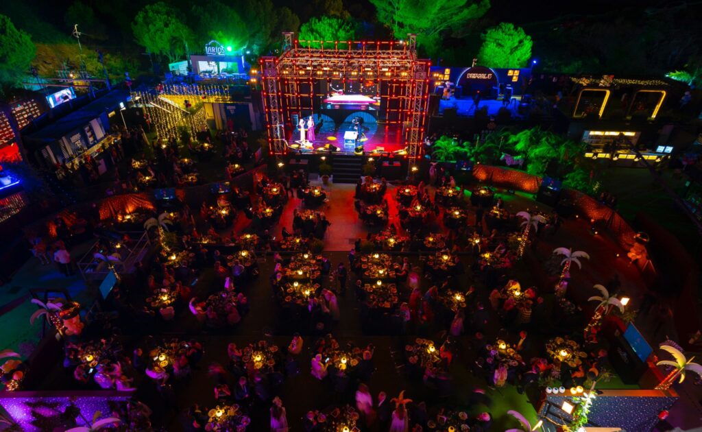Antonio Banderas y Sandra García-Sajuán, incansables en su solidaridad, liderarán la Gala Starlite Porcelanosa 2022