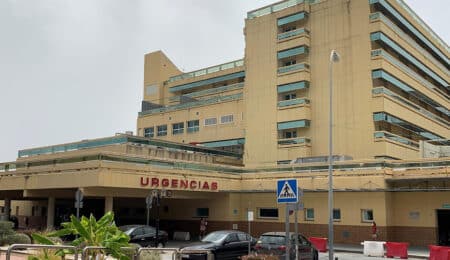 Herida con quemaduras una mujer al producirse un incendio en una vivienda de Marbella, Málaga