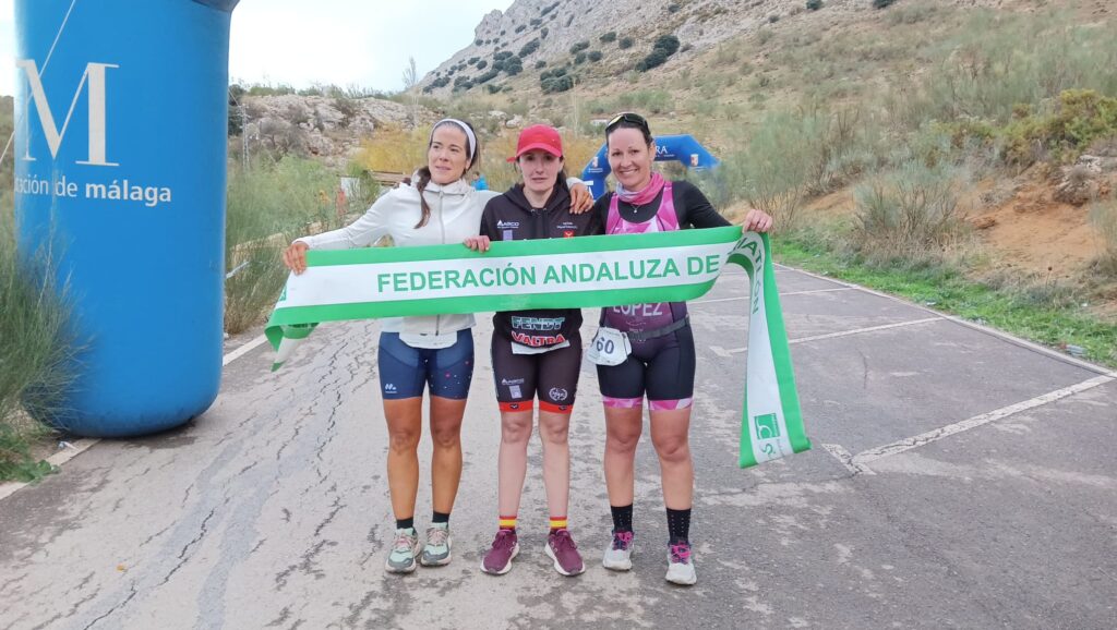 Samuel Núñez y María Belén Mejías vencen en el VI Duatlón Cros Ciudad de Antequera