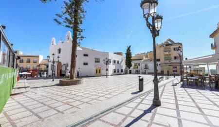 Torremolinos prevé la remodelación de la plaza San Miguel y calle Santos Arcángeles