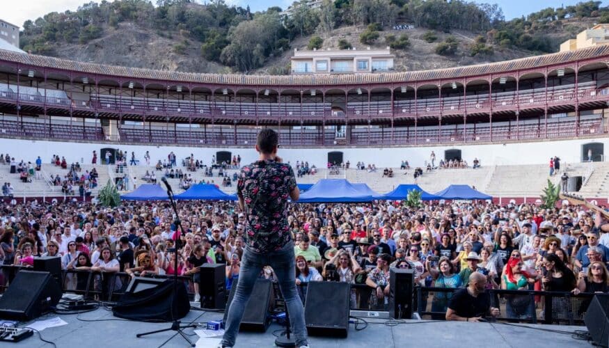 ESPECIAL FOTOGRÁFICO FIESTA SOLIDARIA SOLES DE MÁLAGA