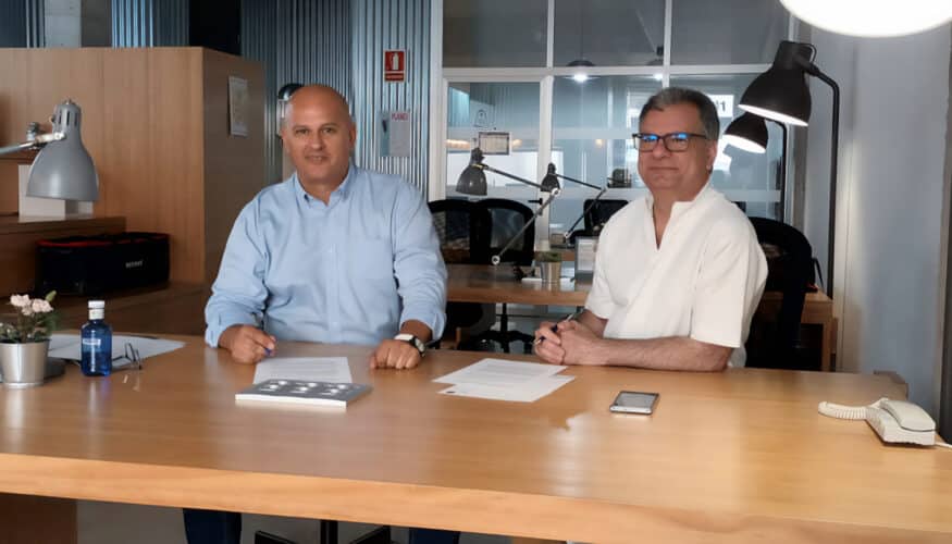 Firmado acuerdo de colaboración entre APYMESPA y esperanza 11 | coworking san pedro