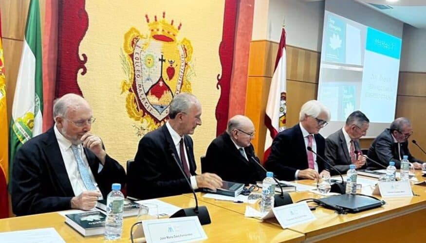 Guerrero-Strachan, decano de honor de la Abogacía, presenta un libro con anécdotas profesionales y personales