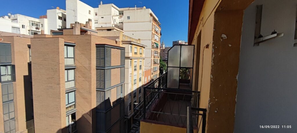 Málaga City Building For Sale 1.630 m2 Direct Property