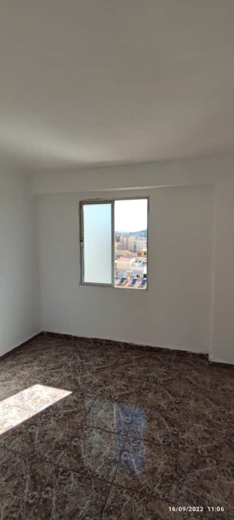 Málaga City Building For Sale 1.630 m2 Direct Property