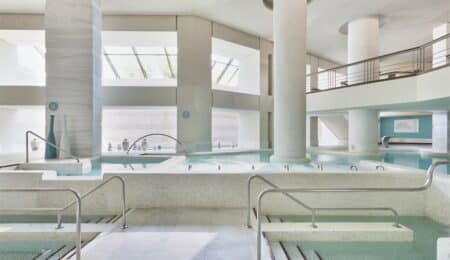 Royal Hideaway Sancti Petri es el primer hotel en incorporar Omorovicza, la marca beauty con los beneficios de las aguas termales húngaras