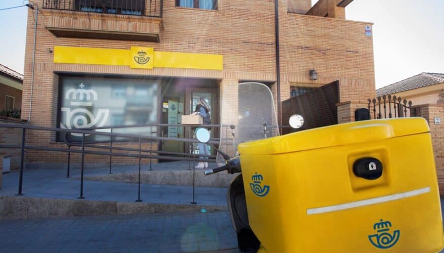 Las oficinas rurales de Correos ya permiten retirar efectivo a los clientes del BBVA