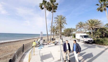 El Ayuntamiento de Marbella acomete la primera fase de mejoras en el Paseo Marítimo de San Pedro Alcántara