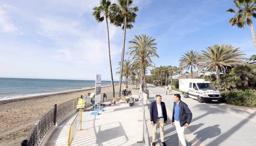 El Ayuntamiento de Marbella acomete la primera fase de mejoras en el Paseo Marítimo de San Pedro Alcántara