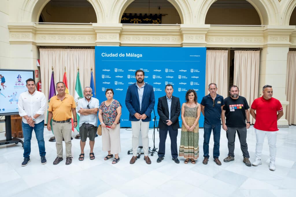 Una ruta senderista fotográfica, yoga, vóley playa y la travesía a nado, algunas de las actividades del programa ‘Deporte en Feria 2024’