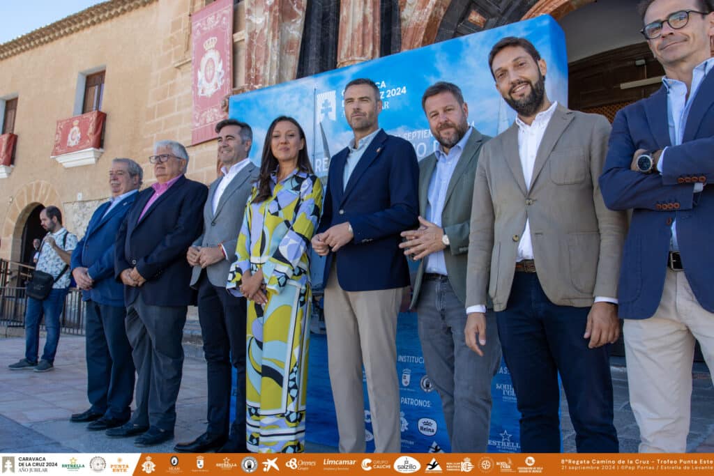 La ‘Punta Este 2024’ iza sus velas en la Basílica de la Vera Cruz de Caravaca