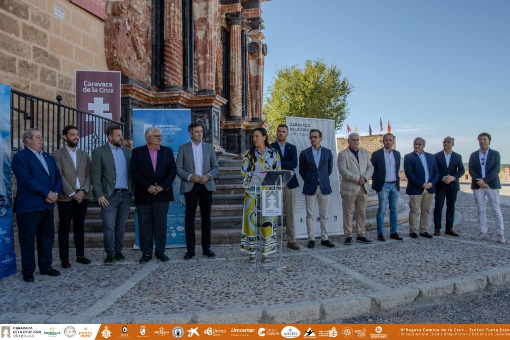 La ‘Punta Este 2024’ iza sus velas en la Basílica de la Vera Cruz de Caravaca